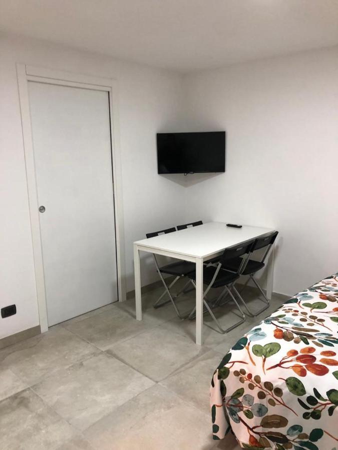 Nadyle House Hotell Napoli Eksteriør bilde
