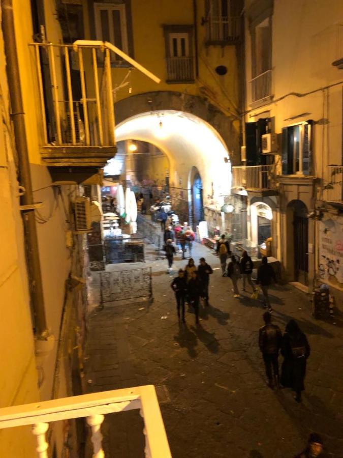 Nadyle House Hotell Napoli Eksteriør bilde