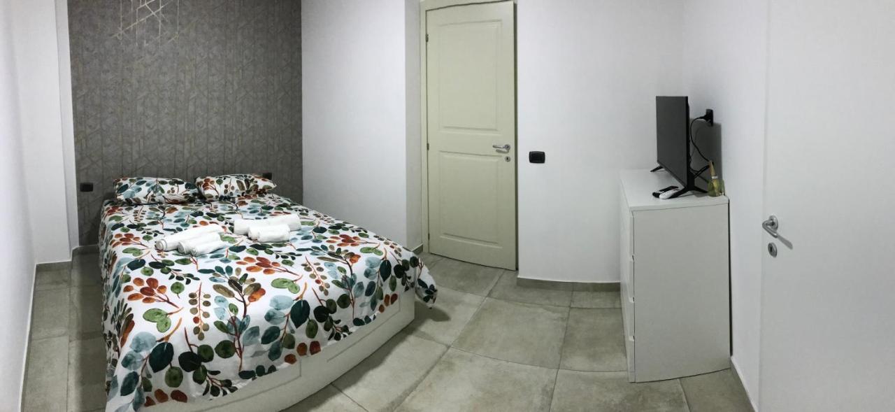 Nadyle House Hotell Napoli Eksteriør bilde