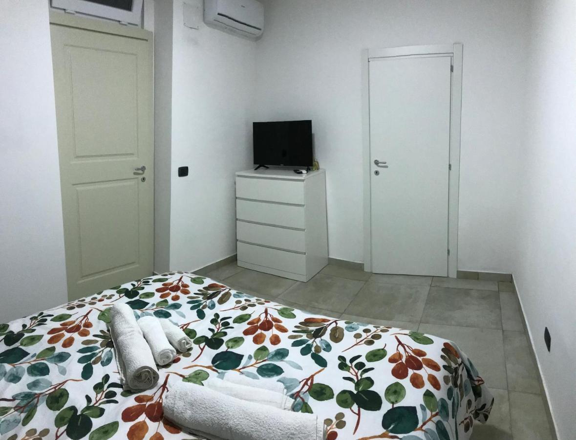 Nadyle House Hotell Napoli Eksteriør bilde