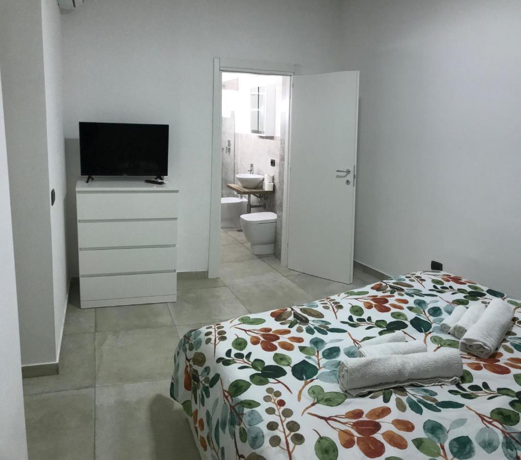 Nadyle House Hotell Napoli Eksteriør bilde