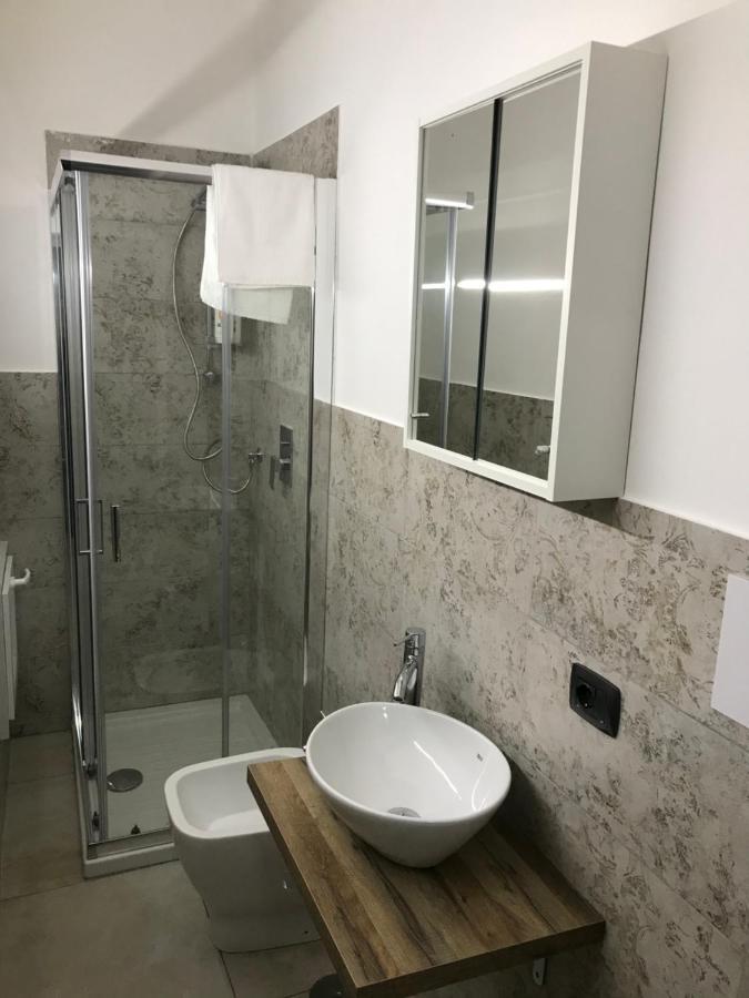 Nadyle House Hotell Napoli Eksteriør bilde