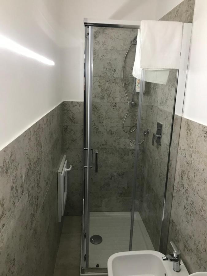 Nadyle House Hotell Napoli Eksteriør bilde