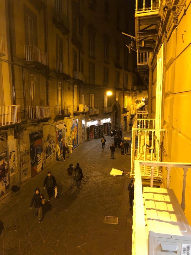 Nadyle House Hotell Napoli Eksteriør bilde