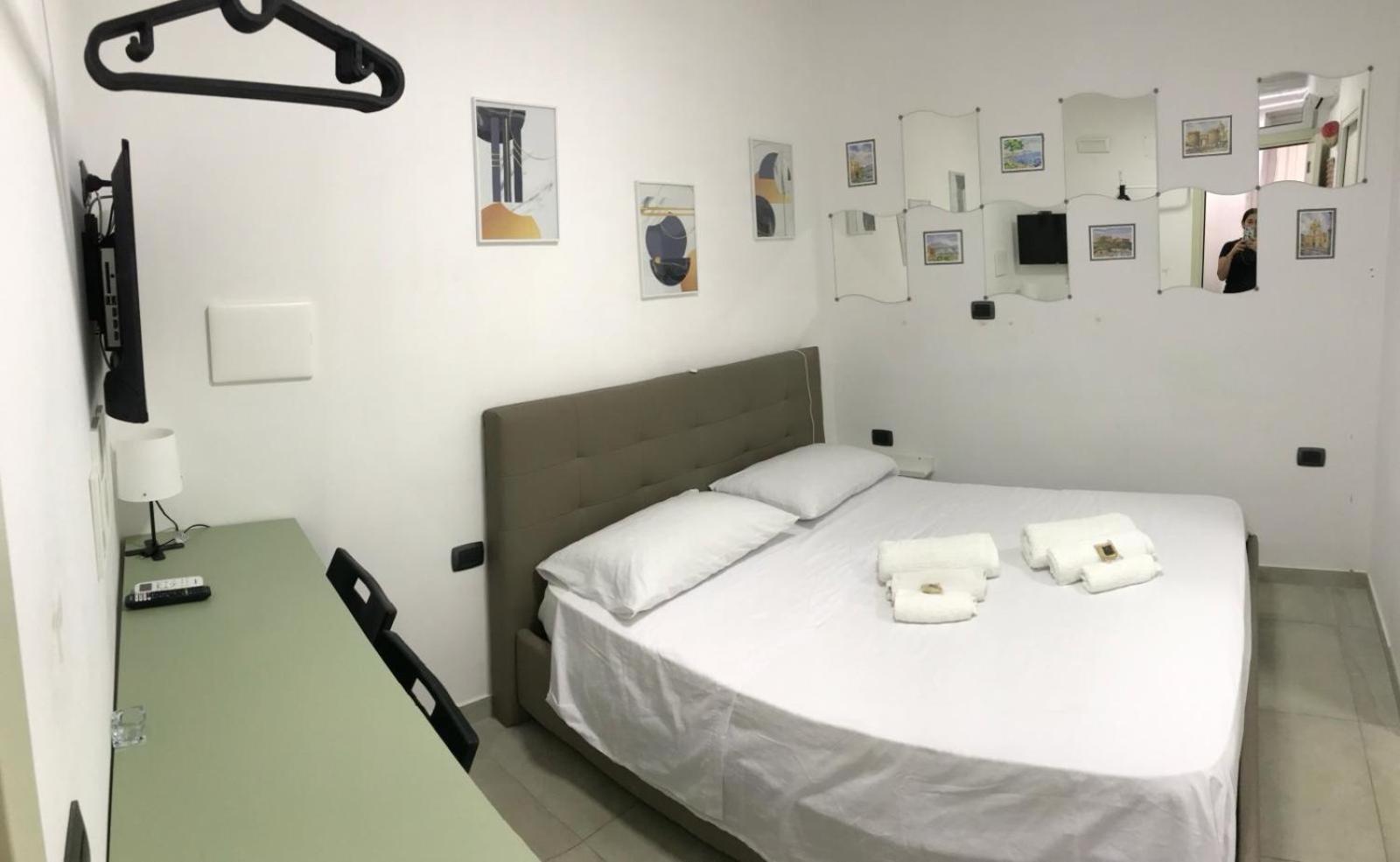 Nadyle House Hotell Napoli Eksteriør bilde