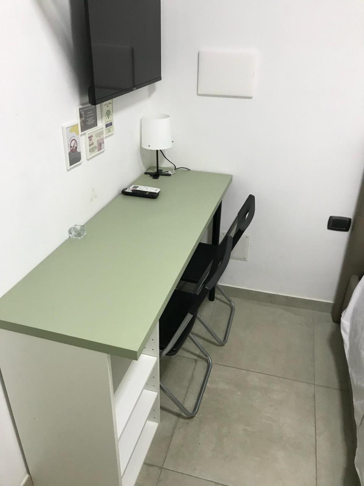 Nadyle House Hotell Napoli Eksteriør bilde