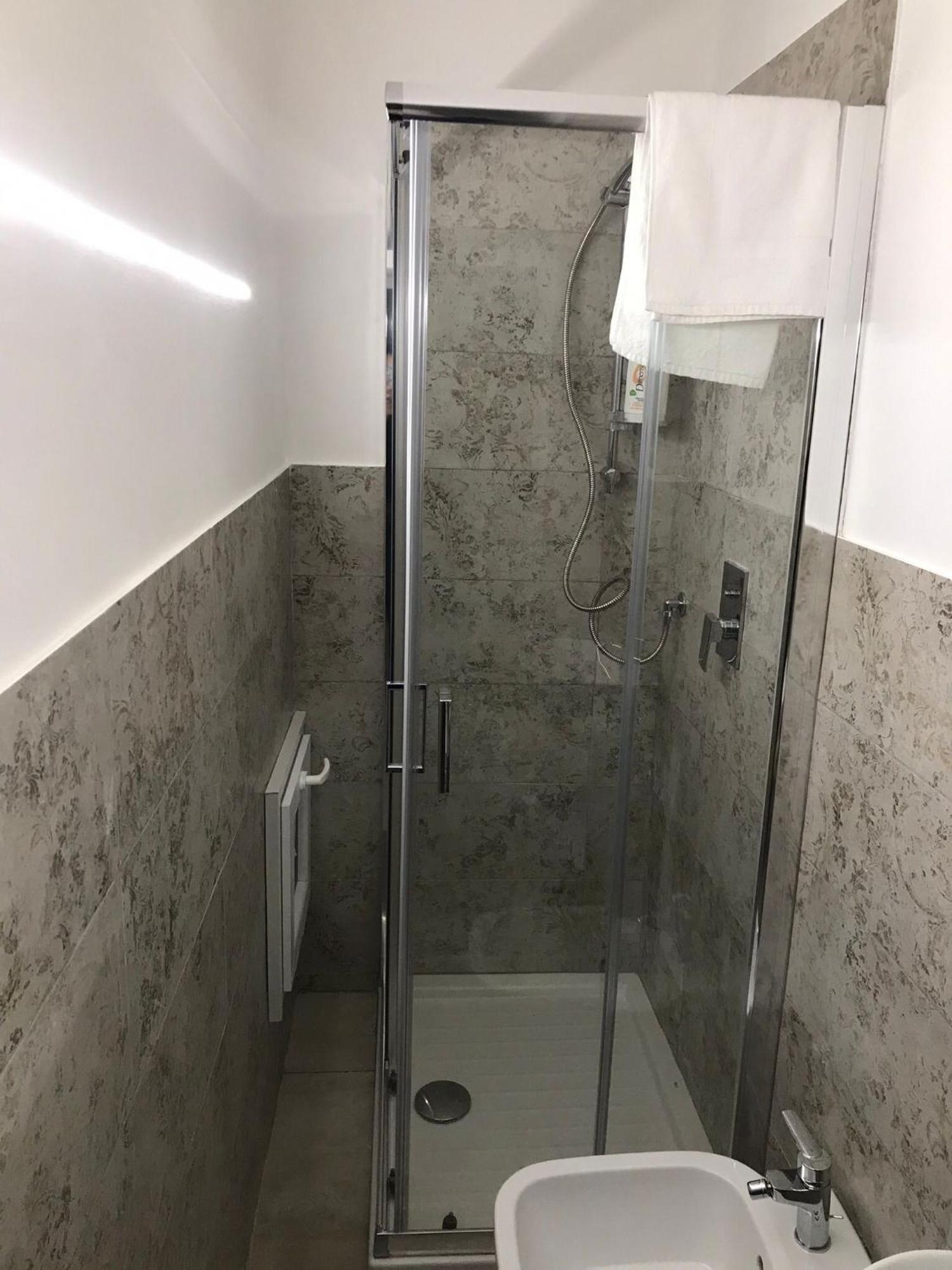 Nadyle House Hotell Napoli Eksteriør bilde